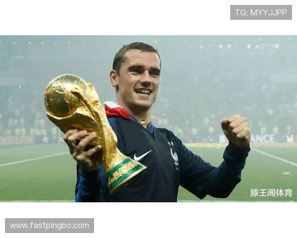 格列兹曼在法国队核心体系中的战术价值解析